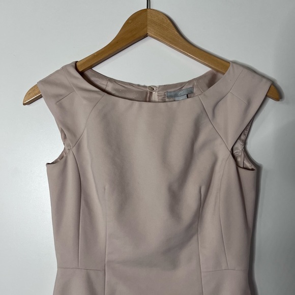 H&M WOMEN’S FORM FITTING Sheath dress KNEE LENGTH 4 - Picture 5 of 12
